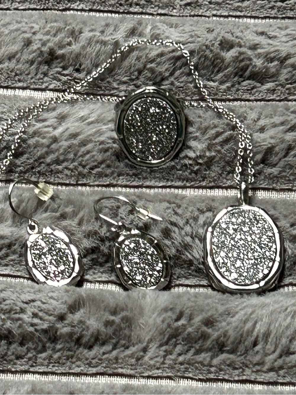 Kendra Scott Rhodium Plated Platinum Drusy 3-Pc Set Necklace Ring Earrings